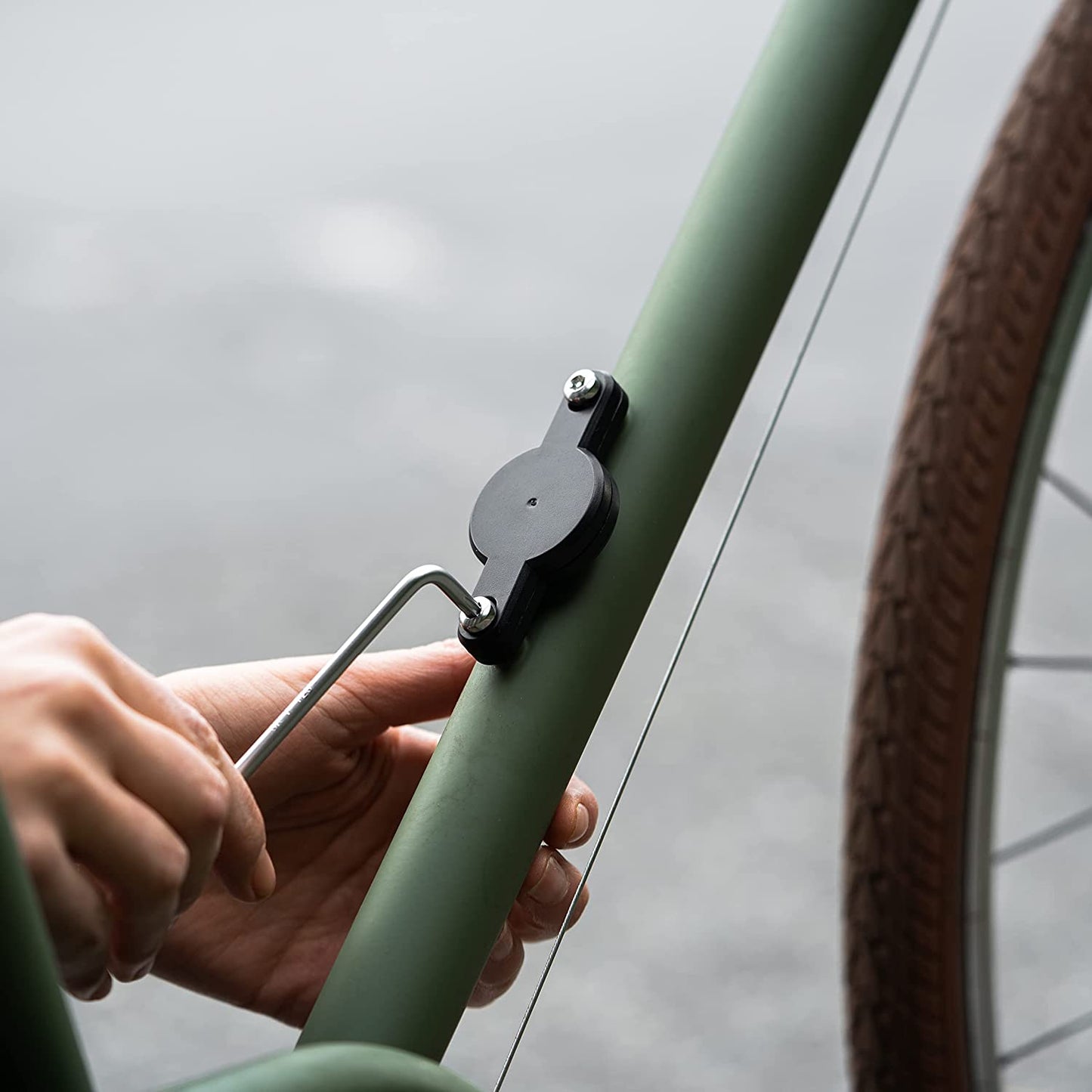 Hidden Apple Airtag Case - Anti theft, track & locate stolen or lost bikes etc